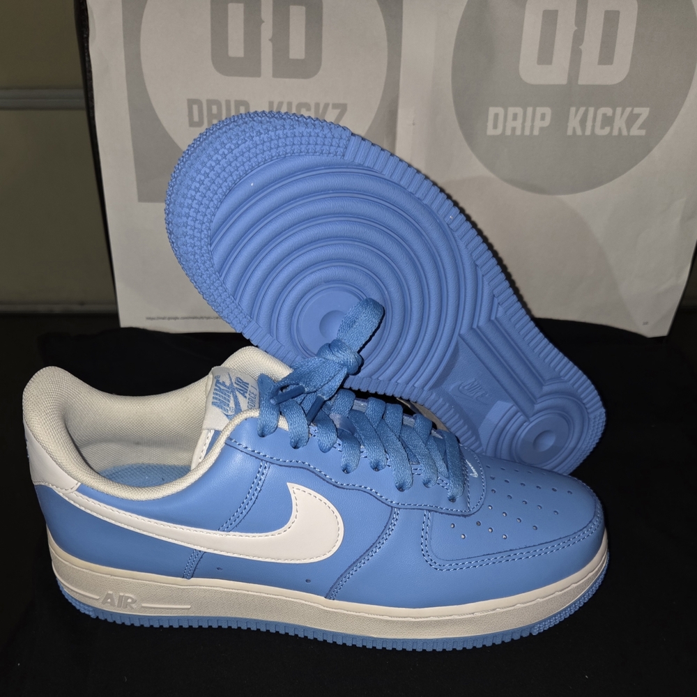 Air Force One UNC Sneakers